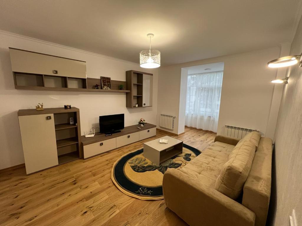 Trandafirului Residence Central Suceava Eksteriør bilde